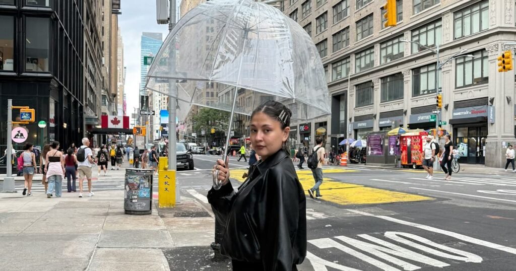 5 Rainy Day Outfit Ideas That Are Actually Cute