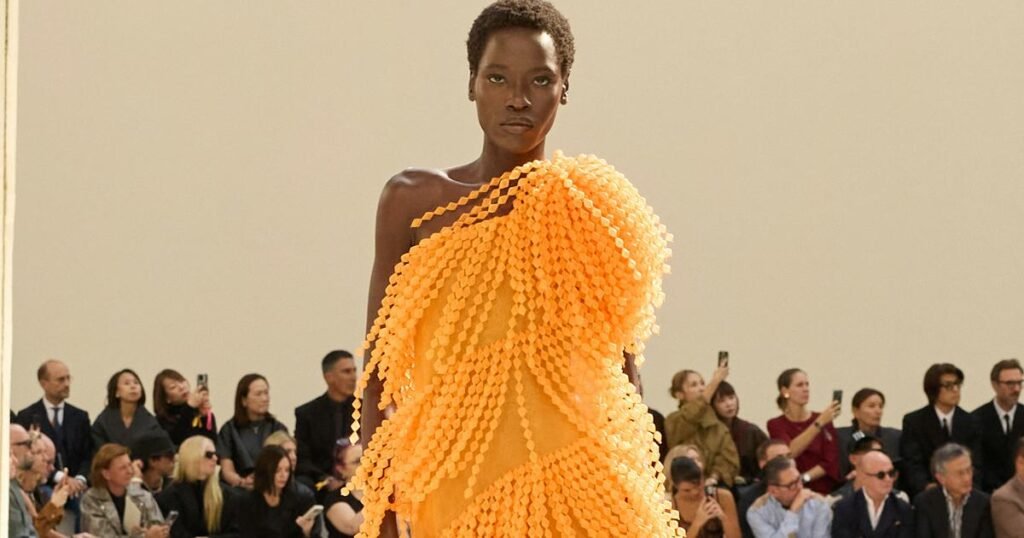 Balenciaga Spring/Summer 2027 Introduced A New Version Of A Controversial Bag Trend
