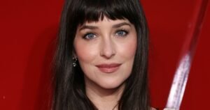 Espresso Brown Hair Is The Glossy Brunette Of Choice For Fall 2026