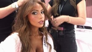 How Gabriela Moura Got Ready for the Victoria’s Secret Fashion Show