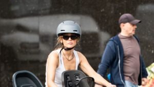 Jennifer Lawrence Revives the Punky, Chunky Belt