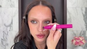 Katseye’s Daniela Uses This ‘Holy Grail’ Product to Get a ‘Siren Eye’