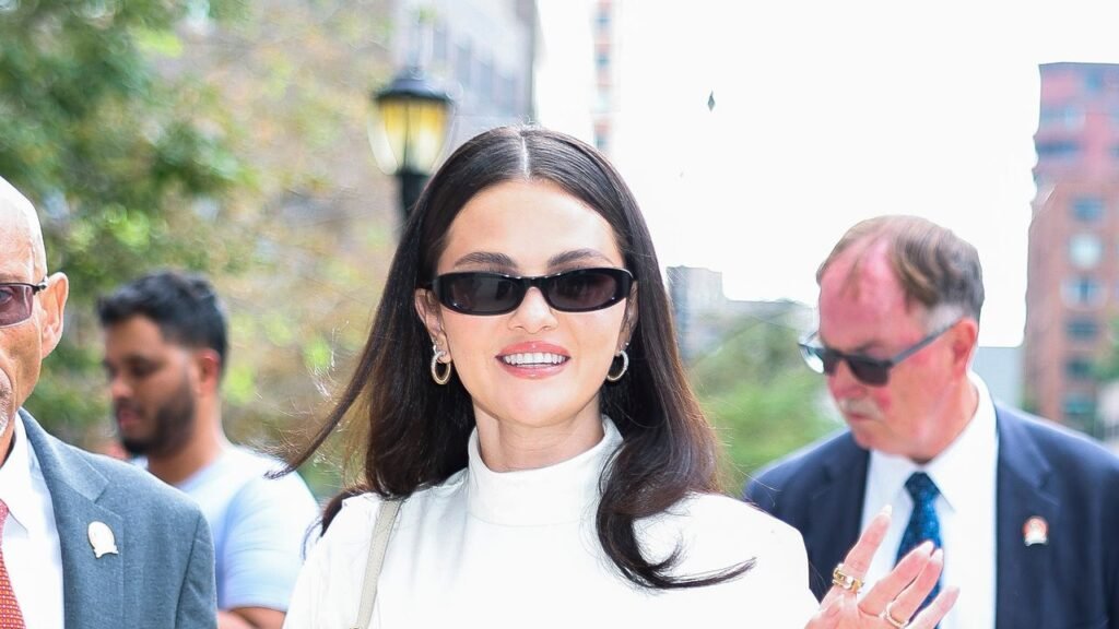 Selena Gomez Gives the Merlot Manicure an Edgy Upgrade for Fall