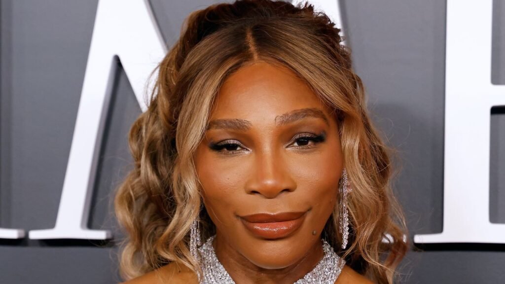 Serena William’s New Hair Color Matches Fall’s Chilly Energy Serena William’s New Hair Color Matches Fall’s Chilly Energy