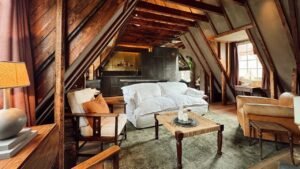 The 12 Best Airbnbs in Scotland for a Folkloric Fall Getaway