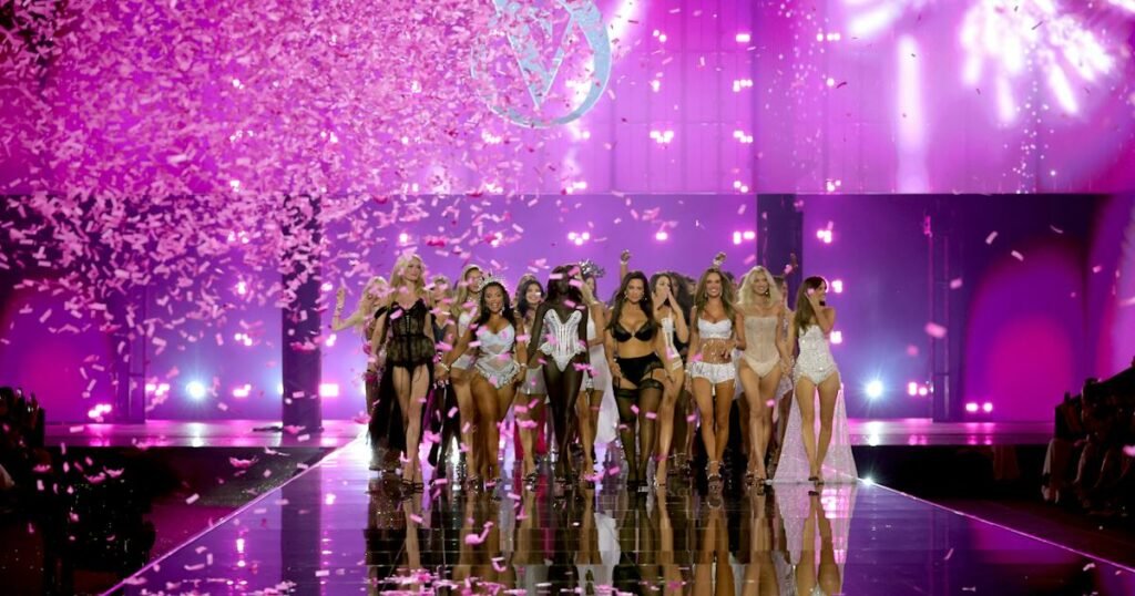 The 2026 Victoria’s Secret Fashion Show’s Best Moments Kept Viewers On Their Toes