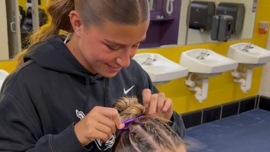 The Minnesota Mavericks Women’s Soccer Team Is Bonding Over Hair